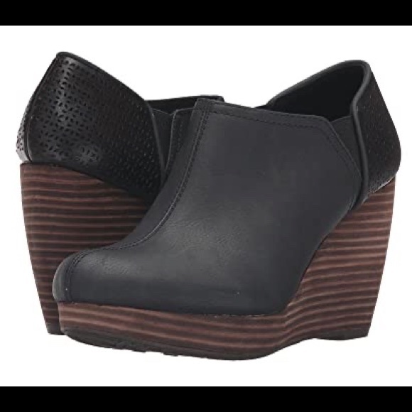 dr scholl's harlow wedge bootie